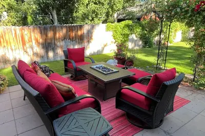 Walk to River Run lodge at the base of Bald Mountain from this 3 bedroom home.