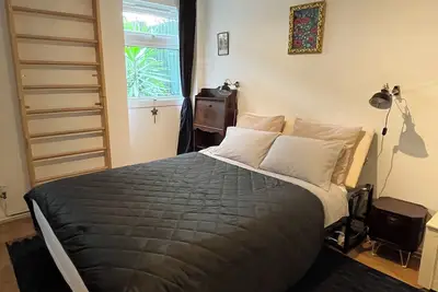 Image de Cozy 1-Br Garden Flat For Up to 4 in East London