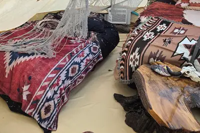 Image de Native nights yurt