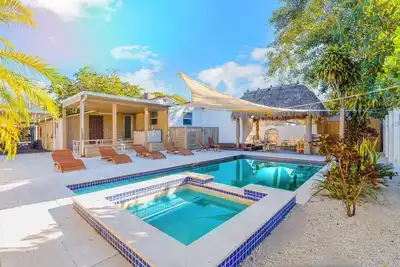 Image de Casa Azul  Miami -Gym\/Heated Pool\/Game Room\/Golf\n\n