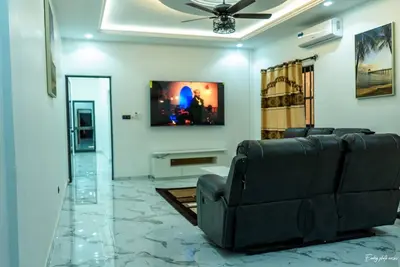 Image de Charming 2-bedroom apartment with Ac, WiFi along with security agent in Lome.