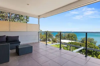 Image de Breath taking Bay Views Private Pad Spacious