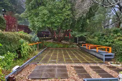 Image de Elevated Serenity Where Views Meet Comfort