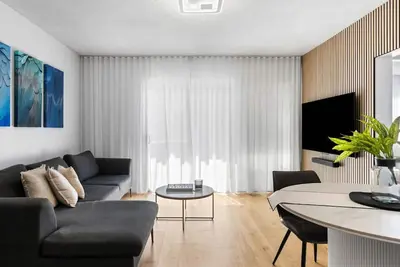 Image de Seascape 500m to Merewether Ocean baths