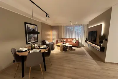 Image de Trollbakken Apartment Sleeps 4, Parking