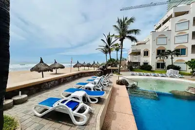 Image de Departamento frente al mar en zona cerritos