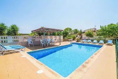 Image de Belle maison de vacances avec climatisation, piscine privée, Wifi, Tv, patio, vue panoramique