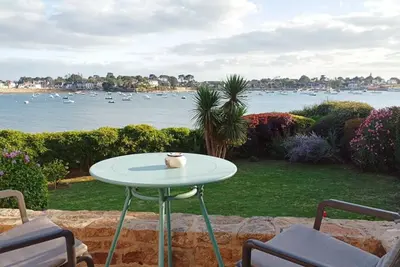 Image de Maison - Vue Exceptonnelle Sur Le Rade De Port-Navalo - Accès direct à la mer