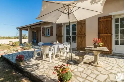 Image de La Villa - Frouzins - Gîte