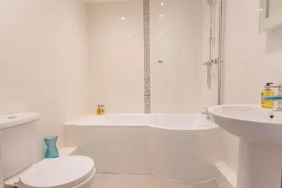 Image de Rana Ct 7 (Bodleian Suite) | 1 Bed Ground Floor Apt.