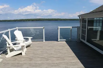 Image de Bala Charm (Muskoka Lake)\nEnjoy your stay! Charming cottage Muskoka lake views!