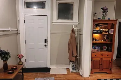 Image de Charming 2-bedroom apartment near the Niagara River off of Niagara Ave