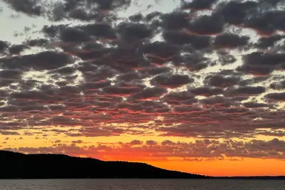 Image de Our Outlet- Crystal Lake access on Outlet Bay/private street