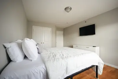 Image de Newark Liberty Gem Brick House: 356-8 Apt 3
