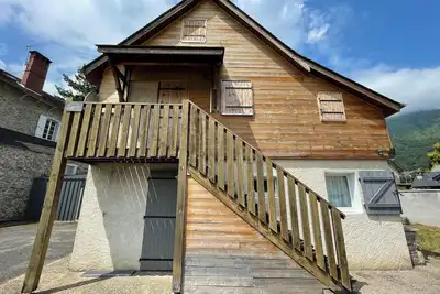 Image de Appartement Cocoon à 500m. du centre-ville, vue montagne. Jeux enfant, local ski