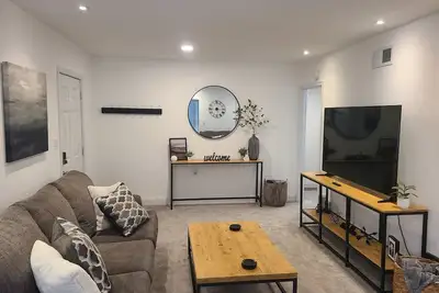 Image de Charming 4-bedroom house in Lawrence with Ac and WiFi