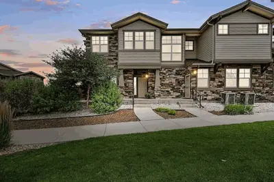 Image de Charming 2-bedroom townhome with Ac, WiFi