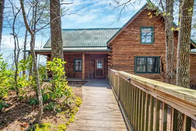 Image de Authentic log cabin with a spectacular view! Enjoy the seclusion and sunsets