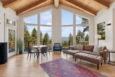 Image de Luxury Stay, Breathtaking Views, Central Location