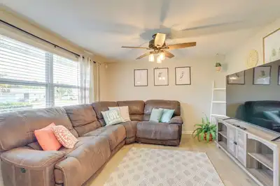 Image de 10 Mi to Anna Maria Island: Bradenton Family Home