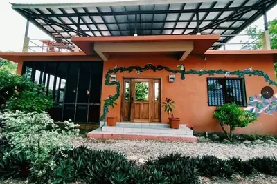 Image de Beautiful, Secluded, and Serene - Steps from the Caribbean Sea!