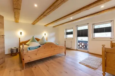 Image de Appartement de vacances 'Maisonette-Ferienwohnung' avec vue sur la montagne, jardin commun et Wi-Fi