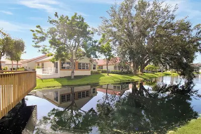 Image de Lakefront Home In Venice - Close To Beaches - Breezy Dreams