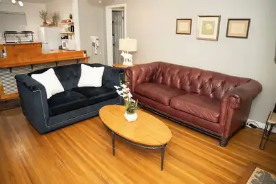 Image de Charming 2-bedroom house in Tulsa near Tu and minutes from the Expo & downtown.