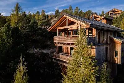 Image de Chalet exclusif avec bain à remous