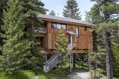 Image de Joli chalet avec bain à remous