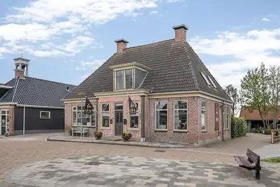 Image de Auberge Friesland Ternaard près du patrimoine