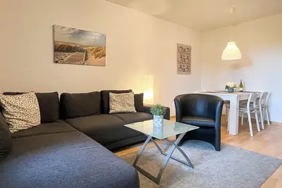 Image de Vacation apartment 11 with terrace & garden, Landhaus Hubertus Duhnen