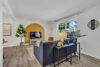 Image de This apartment is a 1 bedroom(s), 1 bathrooms, located in Nashville, Tn.