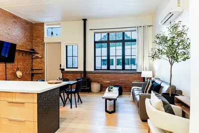 Image de Retro Vibe, downtown Grand Forks