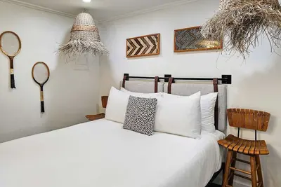 Image de Gastonia Getaway: Fenced Yard, Workspace & Netflix