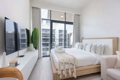 Image de Vibrant Studio at Azizi Riviera in Maydan One, Near Burj Khalifa