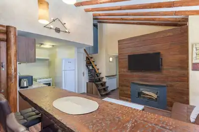 Image de Woodvale - Three-Bedroom Apt in kfardebian