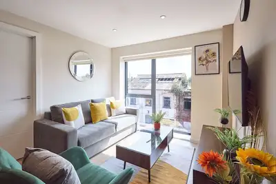 Host & Stay | Richmond Place 307