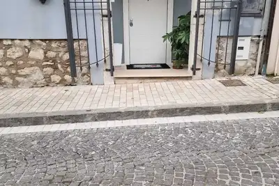 Image de Casetta incantevole con tutti i servizi  nel centro storico di Montesarchio,