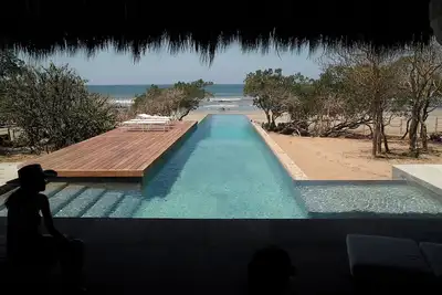 Image de Cangrejo y Toro    \n Luxury on Seven Private Ocean Front Acres