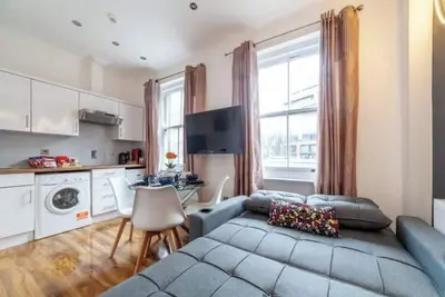 Image de Flat 2, Praed