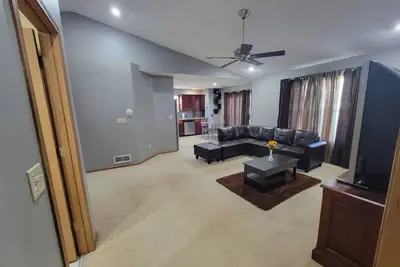 Image de Circle of Comfort 3-bedroom house in Columbus with WiFi, Ac