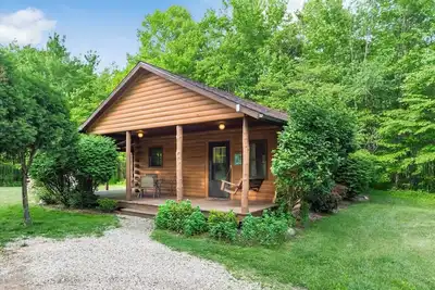 Image de Cozy 2-bed Cabin w/ stunning views-Oldfield Cabin