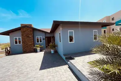 Aydan's Retreat 3 Bdr 2 Bath centrally located.