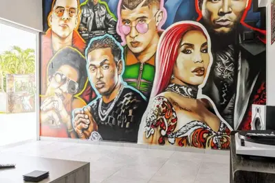 Image de Reggaeton Vibes! Puerto Rico's Legend Suite, Just 4 mins from Crash Boat Beach