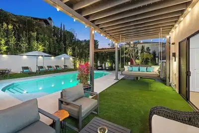 Image de Spacious villa with 8 bedrooms and WiFi, fitness room in wonderful Los Angeles