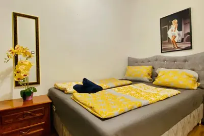 Image de Comfy 3br Apt In Prime Location