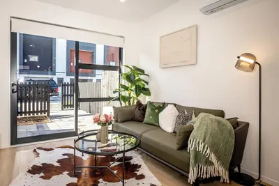 Image de Cozy Two- Bedroom Townhouse with garden_Unit 17