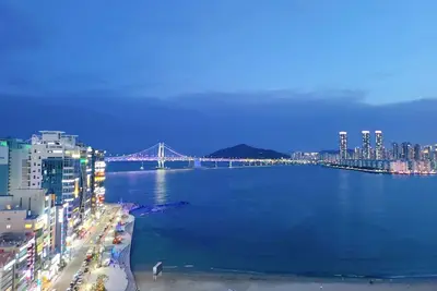 Image de Ocean View - Charming 1-bedroom apartment with Ac and WiFi in enchanting Busan