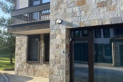Image de Vacation condo near Pravets Golf resort (inside Hyatt hotel complex on the lake)